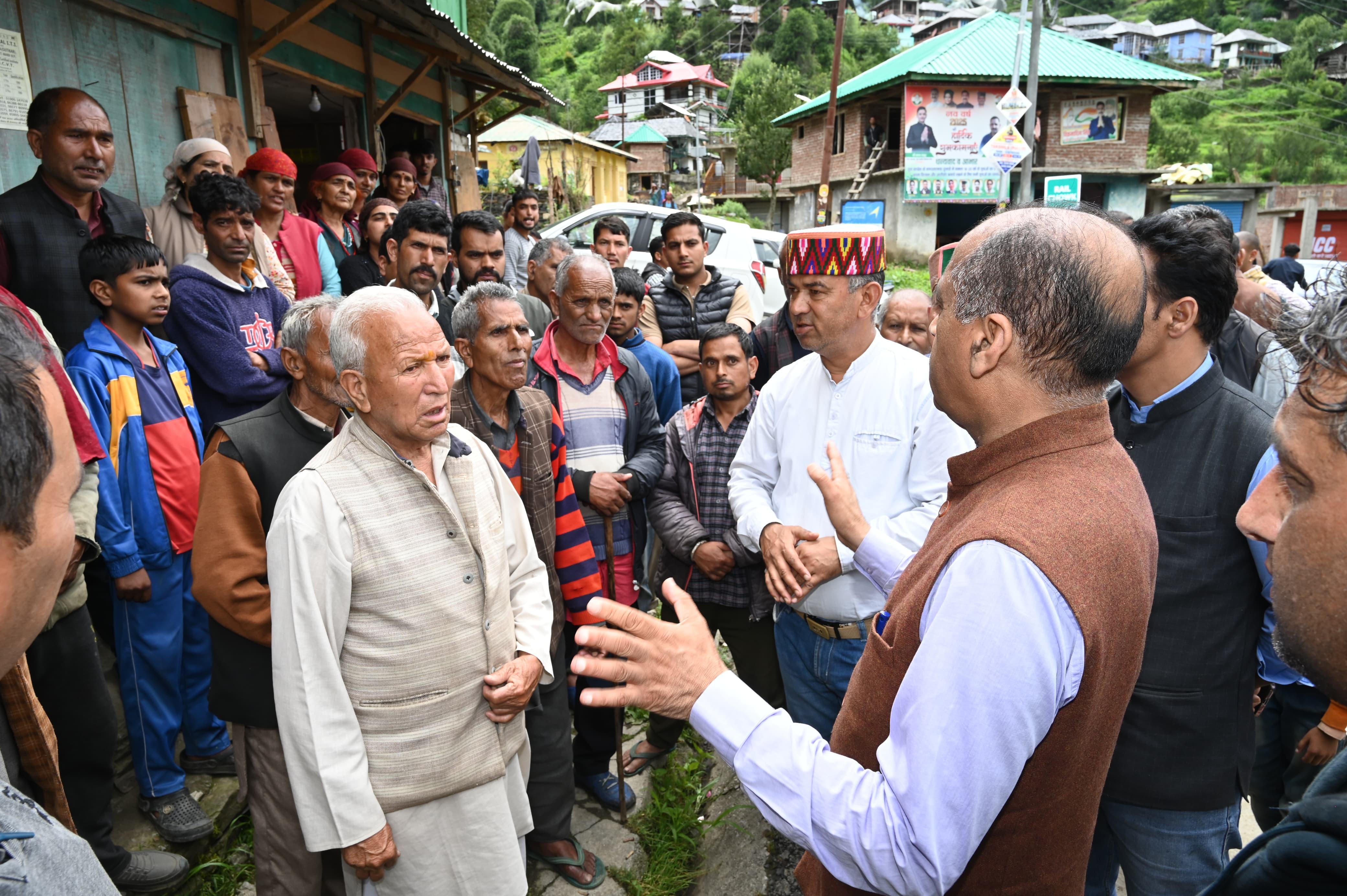 सराज में आपदा से 500 करोड़ से अधिक का ढांचागत नुकसान : जयराम ठाकुर