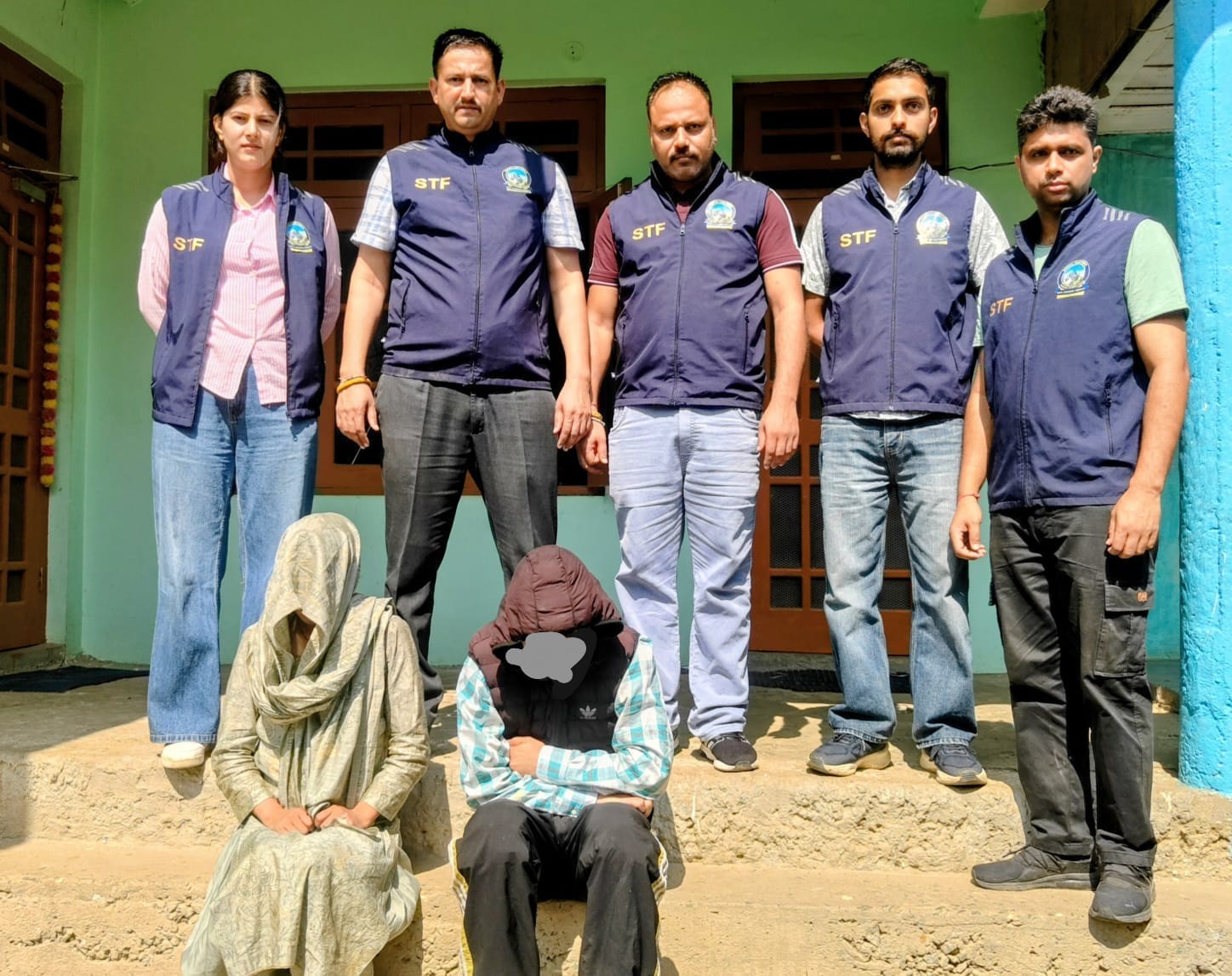 कुल्लू में STF की बड़ी कार्रवाई, 11.1 ग्राम चिट्टे के साथ युवक-य...