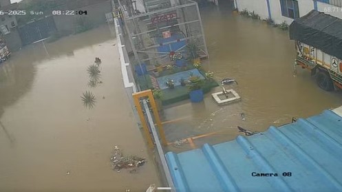 पहली बारिश ने ही खोल दी पोल: गगरेट के उद्योग जलमग्न, करोड़ों का न...