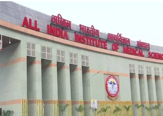बिलासपुर AIIMS में तीमारदारों के पैसे-सामान पर हाथ साफ, 43,340 रुपये और मोबाइल समेत दो युवक गिरफ्तार