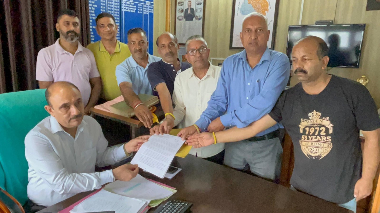 बाबा बालकरूपी मंदिर में विकास कार्यों की उठी मांग