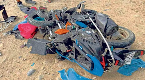 ऊना में स्कूटी और कार की टक्कर में दो युवकों की मौत