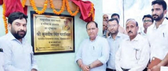 भटियात में सड़क विस्तार को 200 करोड़ की 144 परियोजनाएं प्रस्तावि...