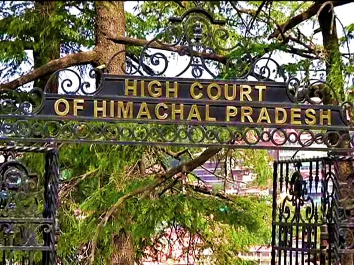 आउटसोर्सिंग मामले में हिमाचल सरकार पर हाईकोर्ट सख्त, जवाब नहीं द...