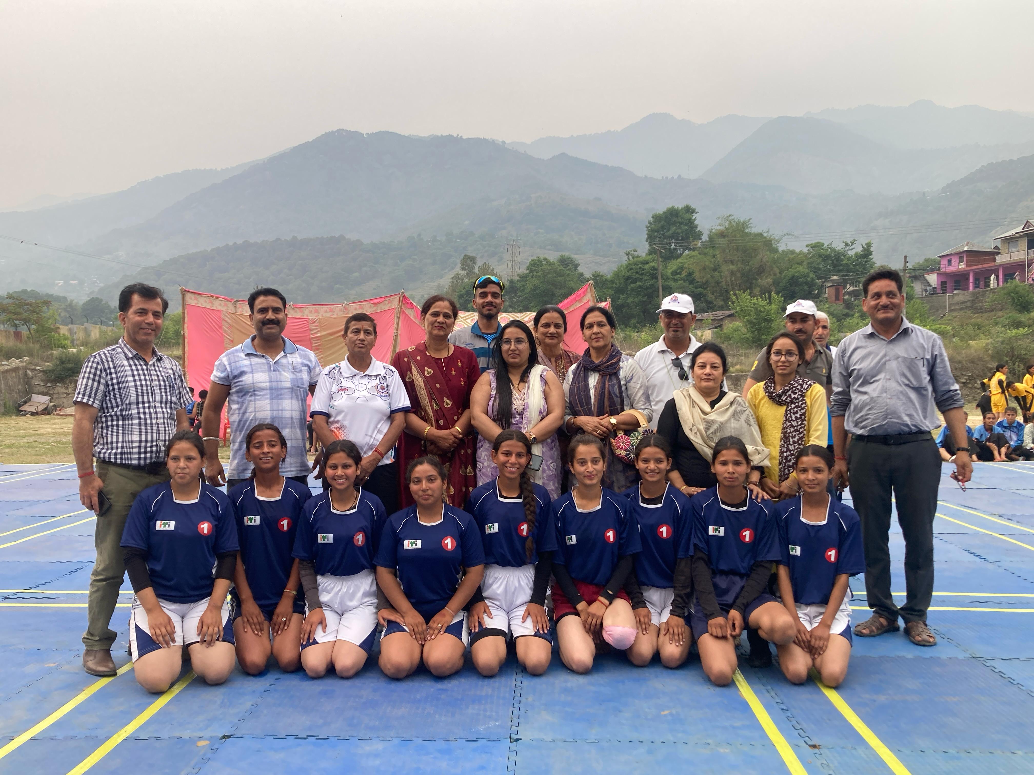 जोगिंद्रनगर आईटीआई में तीसरे दिन महिला खेलकूद प्रतियोगिता का जलव...