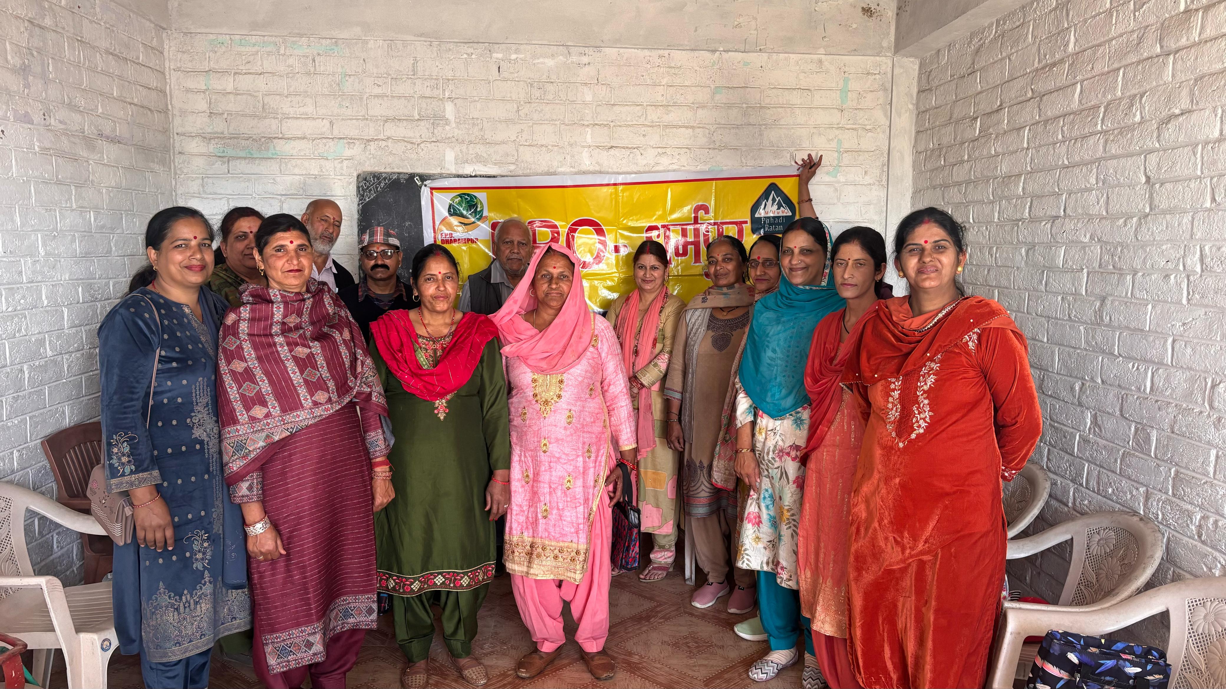 मशरूम के उत्पाद तैयार करने के लिए एफ़पीओ ने महिलाओं को ख़ौदा में दिया प्रशिक्षण 