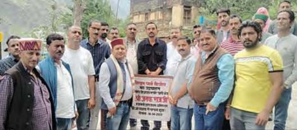 विधायक ने किया चिल्ड्रन पार्क का उद्घाटन