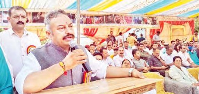 नाबार्ड को भेजी देवरीघाट-टिक्कर सड़क के लिए 9.66 करोड़ की परियोज...