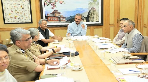 पंडोह डैम में जमा लकड़ियों की होगी सीआईडी जांच: सुक्खू