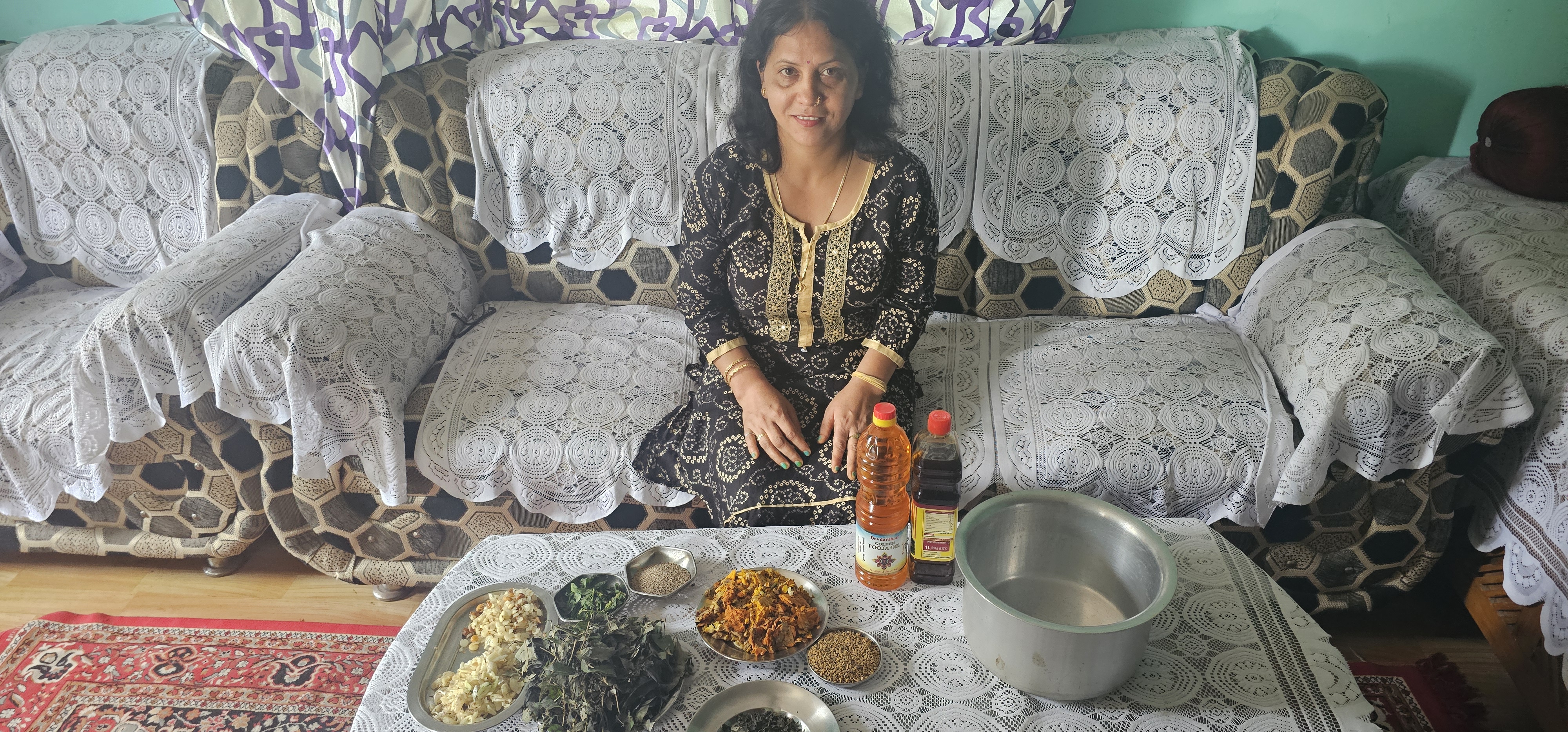 जोड़ों के दर्द के लिए घर पर बनाएं जड़ी-बूटियों से बना दर्द निवारक तेल: डॉ. तारा सेन ठाकुर