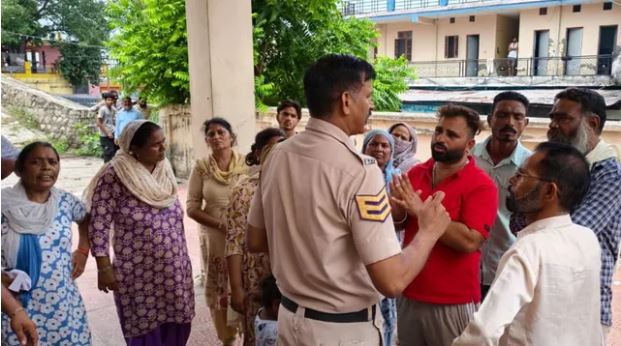 ऊना में विवाहिता की मौत के बाद बवाल! मायके पक्ष ने दहेज प्रताड़न...