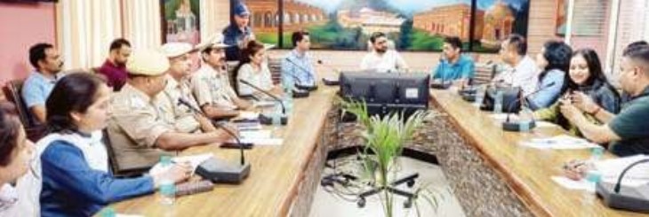 आपदा प्रबंधन प्लान को अपडेट रखें सभी अधिकारी : एडीसी