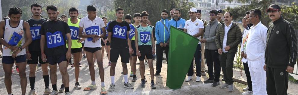 राज्यस्तरीय नलवाड़ मेले के दौरान मैराथन दौड़ से दिया नशे से दूर रहने का संदेश