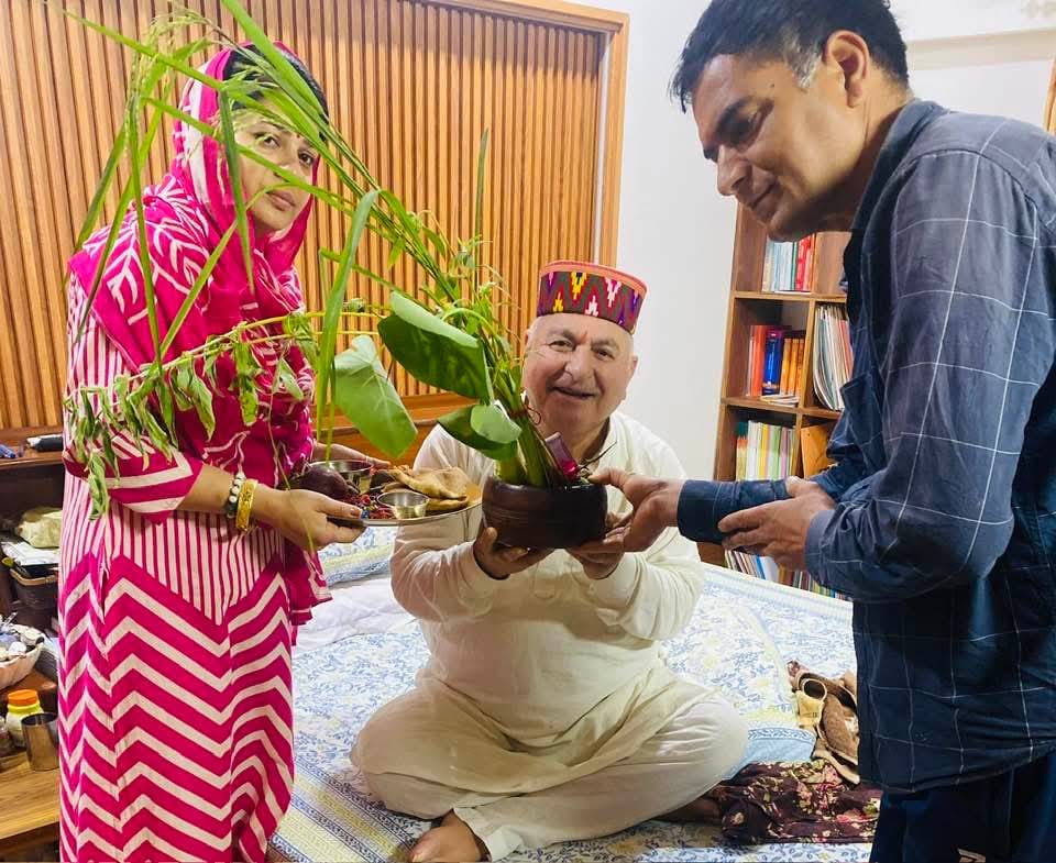 जोगिंद्रनगर में पारंपरिक श्रद्धा और उत्साह के साथ मनाया गया सायर पर्व