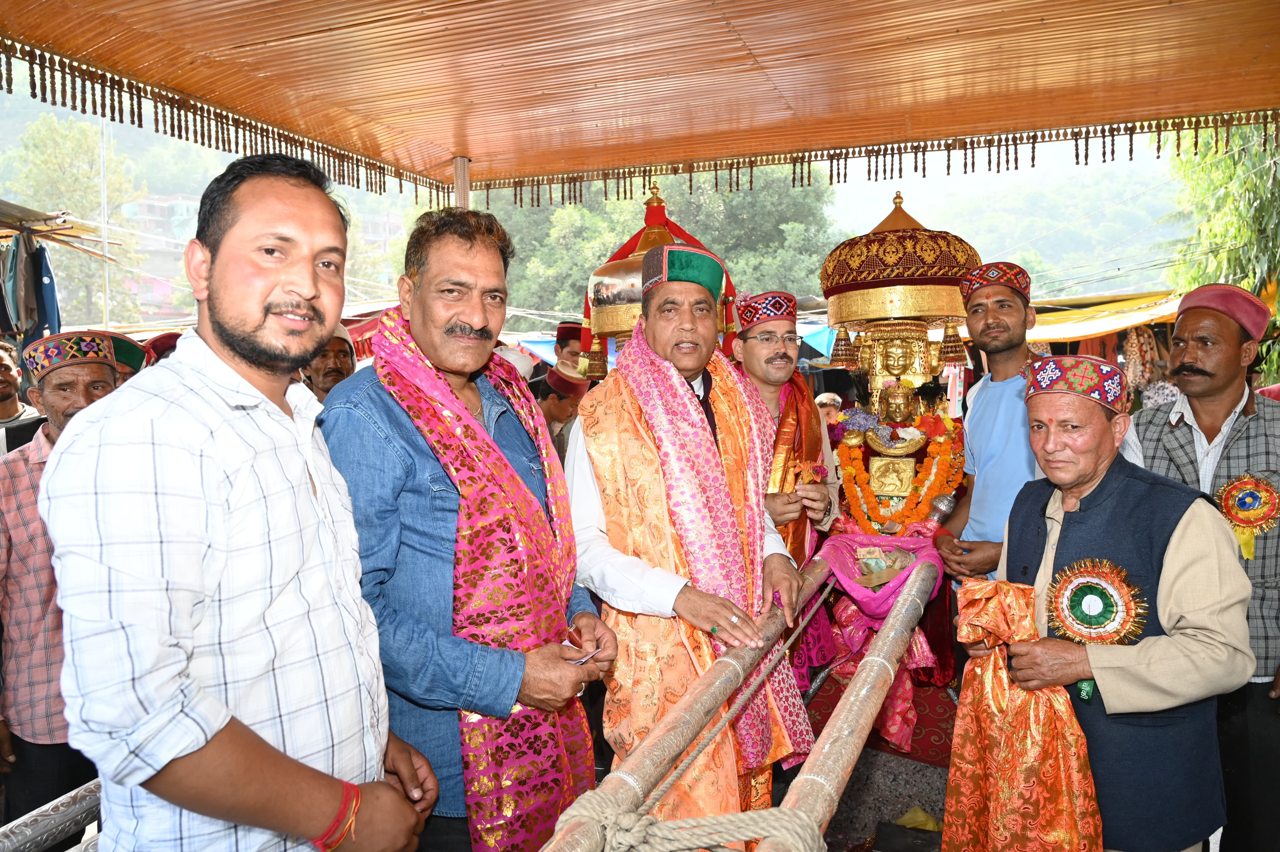 ग्रामीण मेलों से पोषित होती है पहाड़ी संस्कृति : जयराम ठाकुर