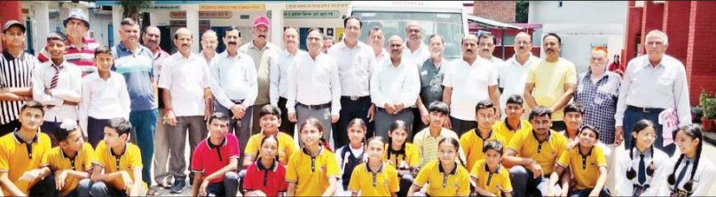 जालग स्कूल में बच्चों की संख्या बढ़ाने को अनूठी पहल