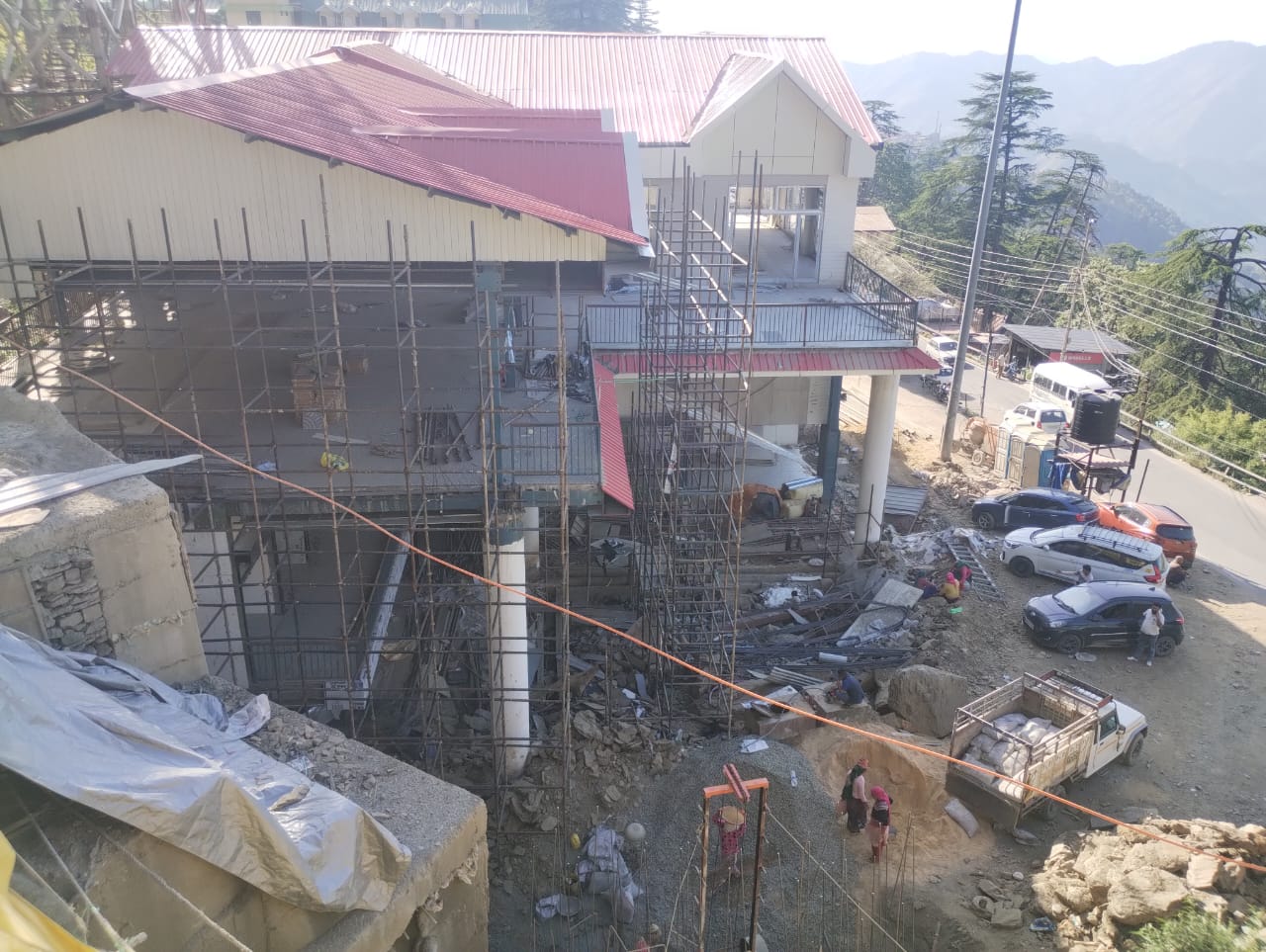 लक्कड़ बाजार–रिज लिफ्ट परियोजना अभी अधूरी, जल्द काम तेज करने के प्रयास