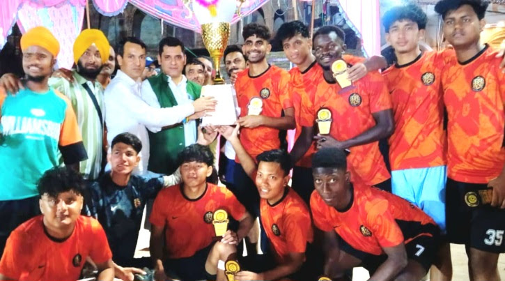 नाहन चौगान में खालसा फुटबॉल कप संपन्न, चंडीगढ़ बना विजेता