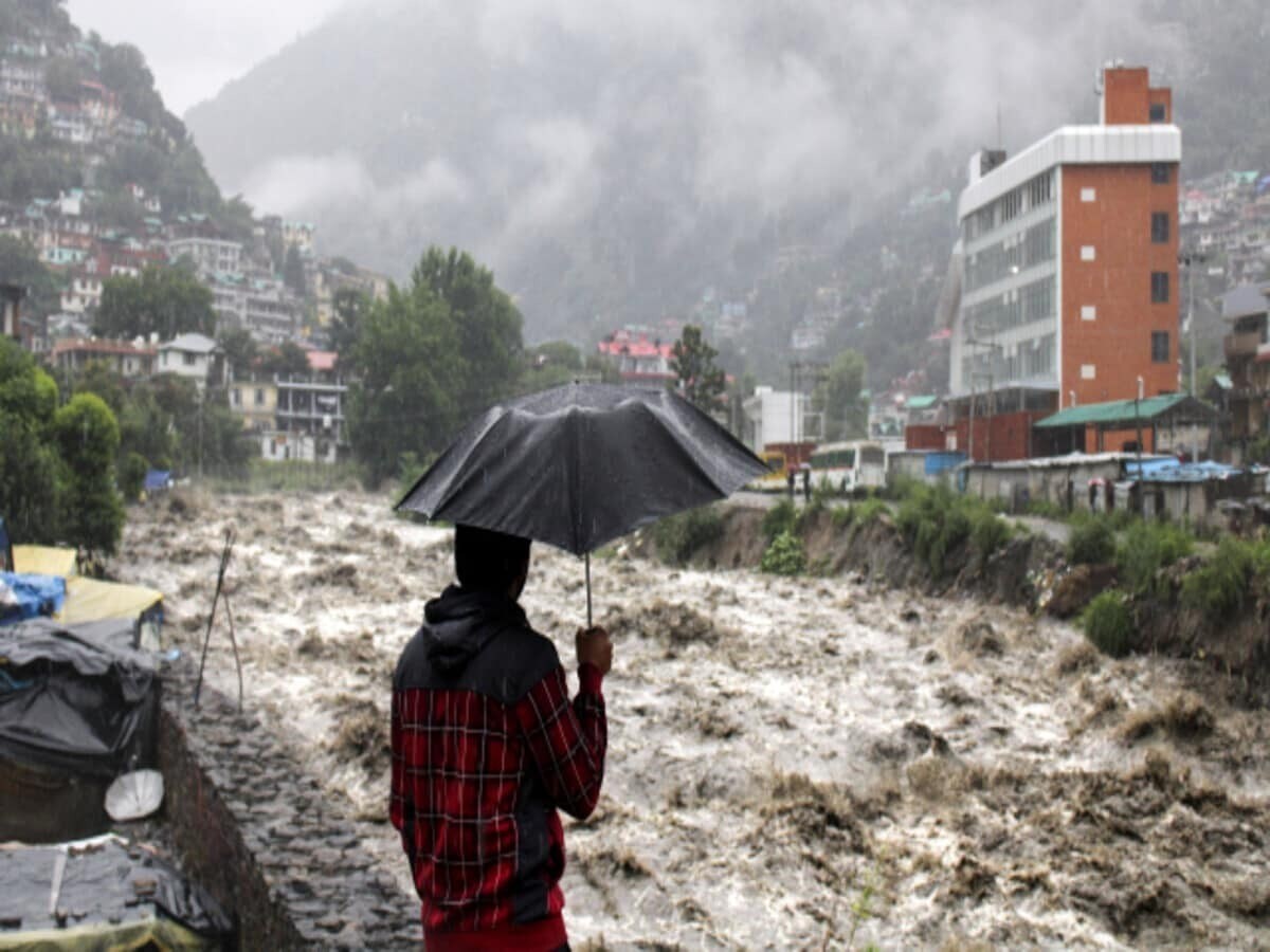 हिमाचल में भारी बारिश का अलर्ट, मौसम विभाग ने जारी की एडवाइजरी