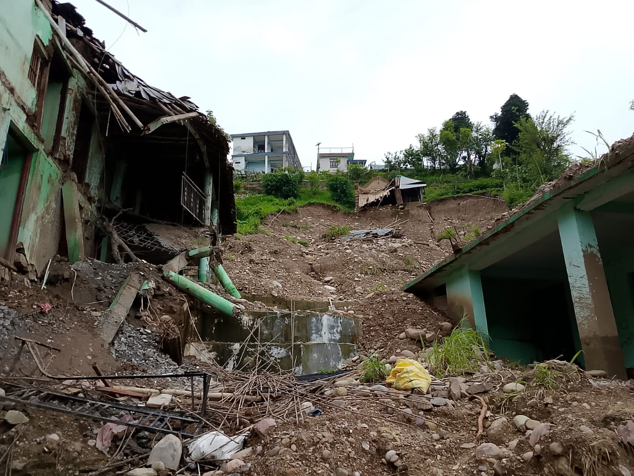 स्याठी के शोर तले दबे कपाही और भद्राना के आपदा प्रभावित 