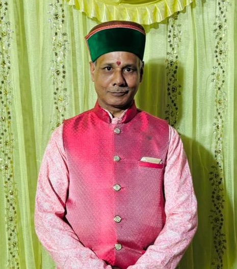 आधार कार्ड अपडेट प्रक्रिया को आसान बनाए सरकार : एन. के. पंडित की मांग