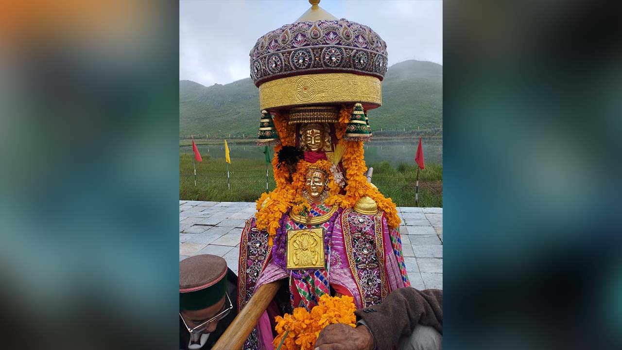 पराशर ऋषि के विशेष आमंत्रण पर देव बरनाग 21 भादो को करेंगे प्राकृतिक आपदा निवारण हेतु अनुष्ठान