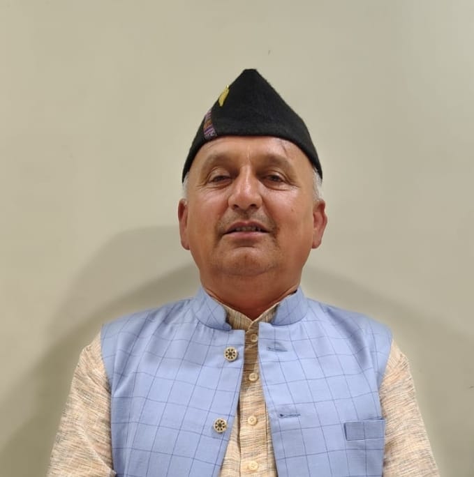 प्राथमिक स्वास्थ्य केंद्र गाताधार में पिछले एक साल से कोई डाक्टर नही   :  प्रताप सिंह रावत