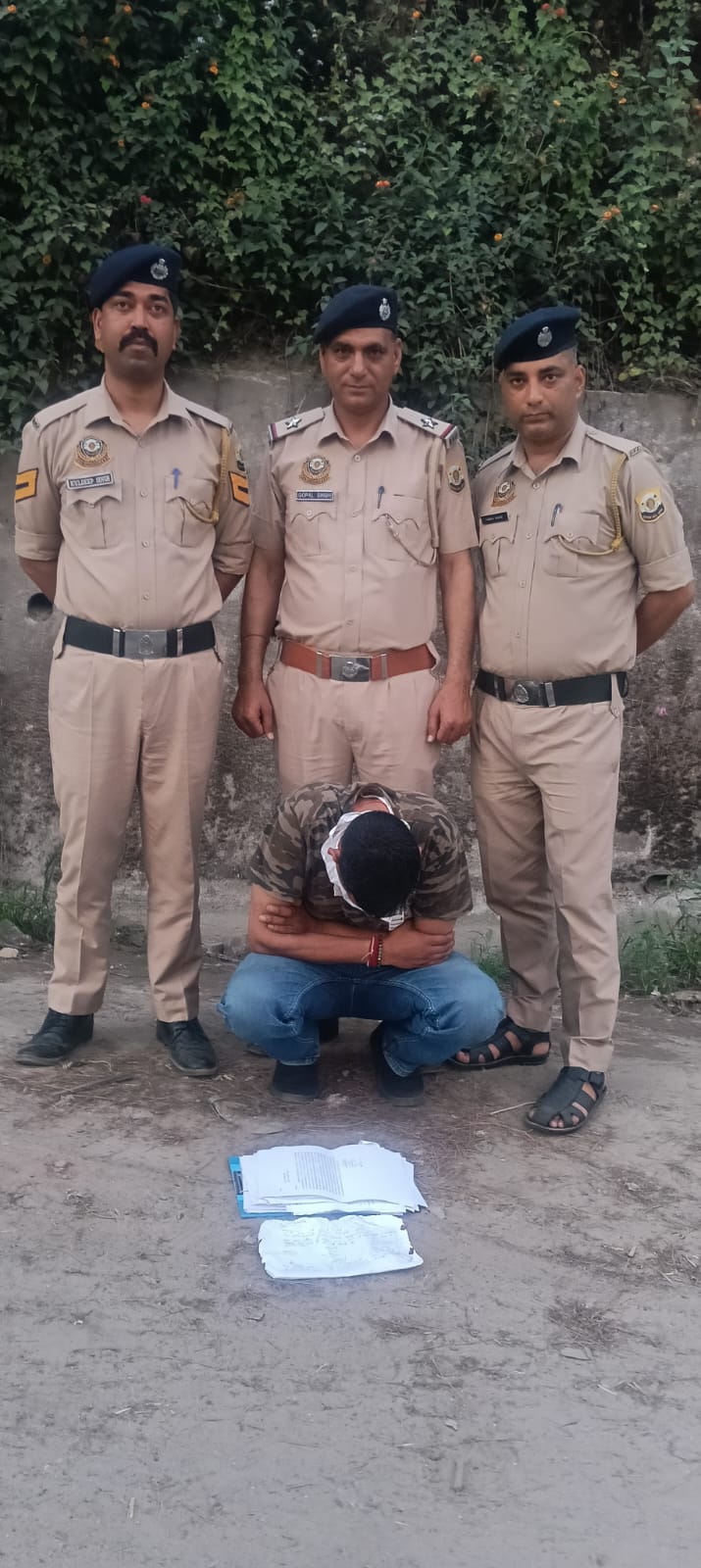 भवारना में नशे के खिलाफ बड़ी कार्रवाई, 6.22 ग्राम चिट्टे सहित आर...