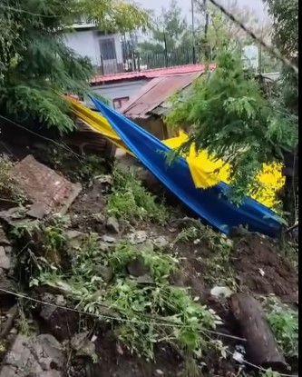 मानसून का कहर, सैकड़ों सड़कें-बिजली ट्रांसफार्मर ठप