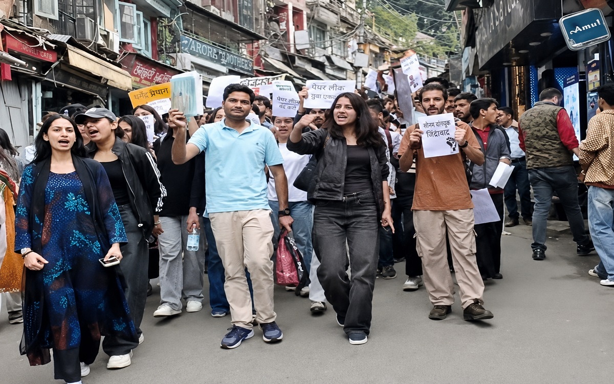 सोनम वांगचुक के समर्थन में हिमाचल में प्रदर्शन, कई जिलों में रैली; शिक्षा मंत्री के इस्तीफे की मांग