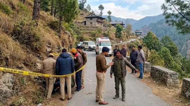 रंजिश ने लिया खौफनाक रूप, बेटे की जान बचाने पहुंची मां की मौत; आ...