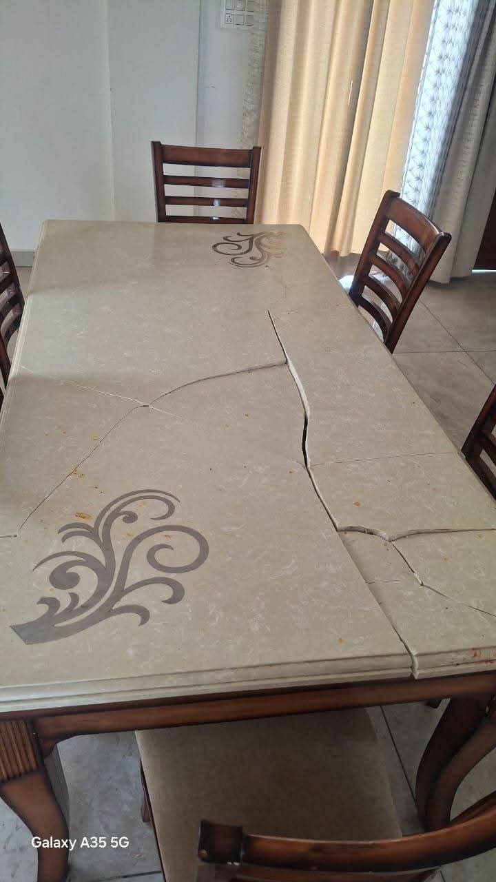 जलशक्ति विभाग के सकलाना विश्राम गृह में शरारती तत्वों ने की तोड़ फोड़