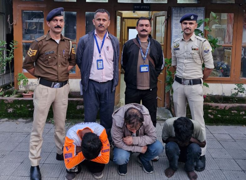 शिमला में 242 ग्राम चिट्टे के साथ तीन तस्कर गिरफ्तार, 15 दिन पहले जेल से छूटा था मुख्य आरोपी