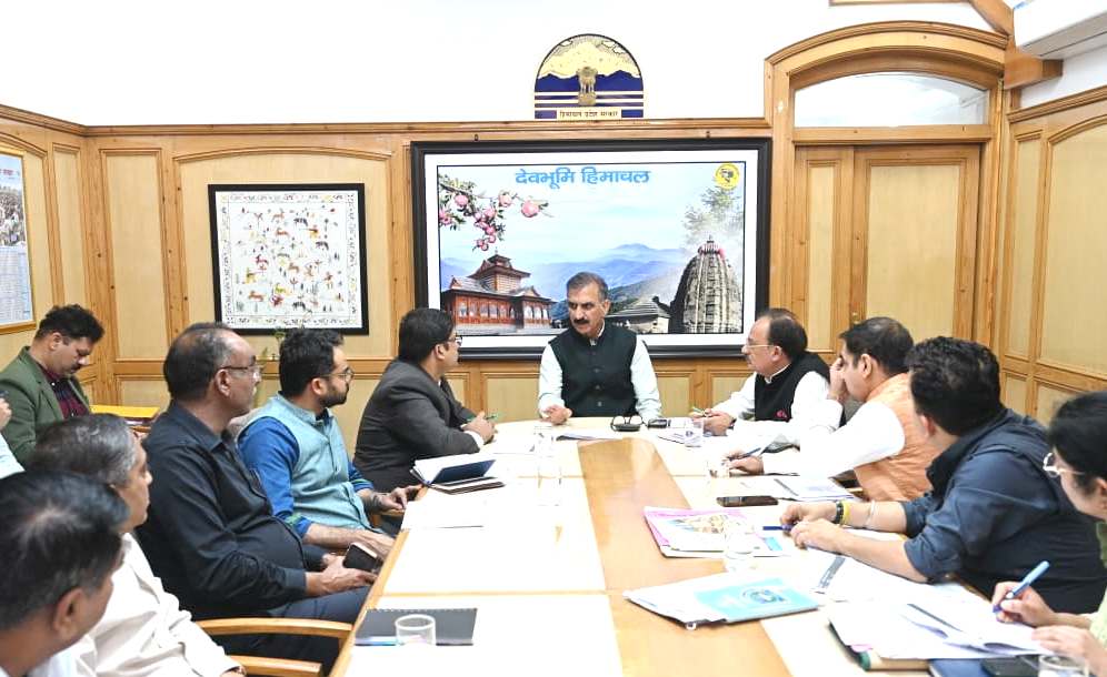 नई औद्योगिक नीति से हिमाचल में बढ़ेगा निवेश, युवाओं के लिए खुलें...
