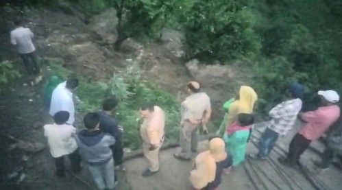 चंबा में भूस्खलन की चपेट में आने से एक व्यक्ति की मौत, एक घायल