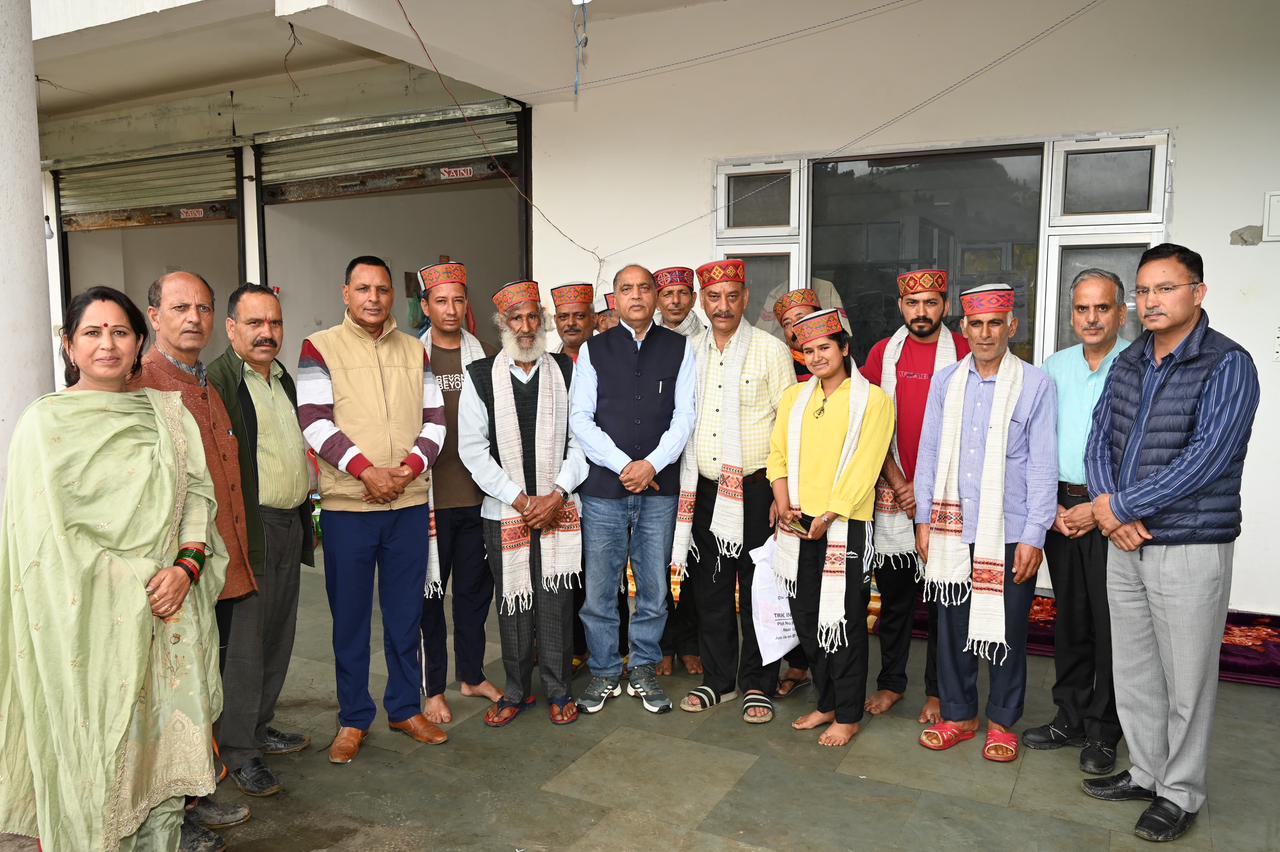 आपदा प्रभावितों के लिए आगे आने वाले दानी सज्जनों का आभार : जयराम ठाकुर