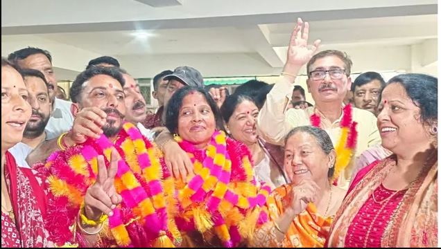 जिला परिषद कांगड़ा पर भाजपा का कब्जा, सीमा बनीं अध्यक्ष; अभिमन्य...