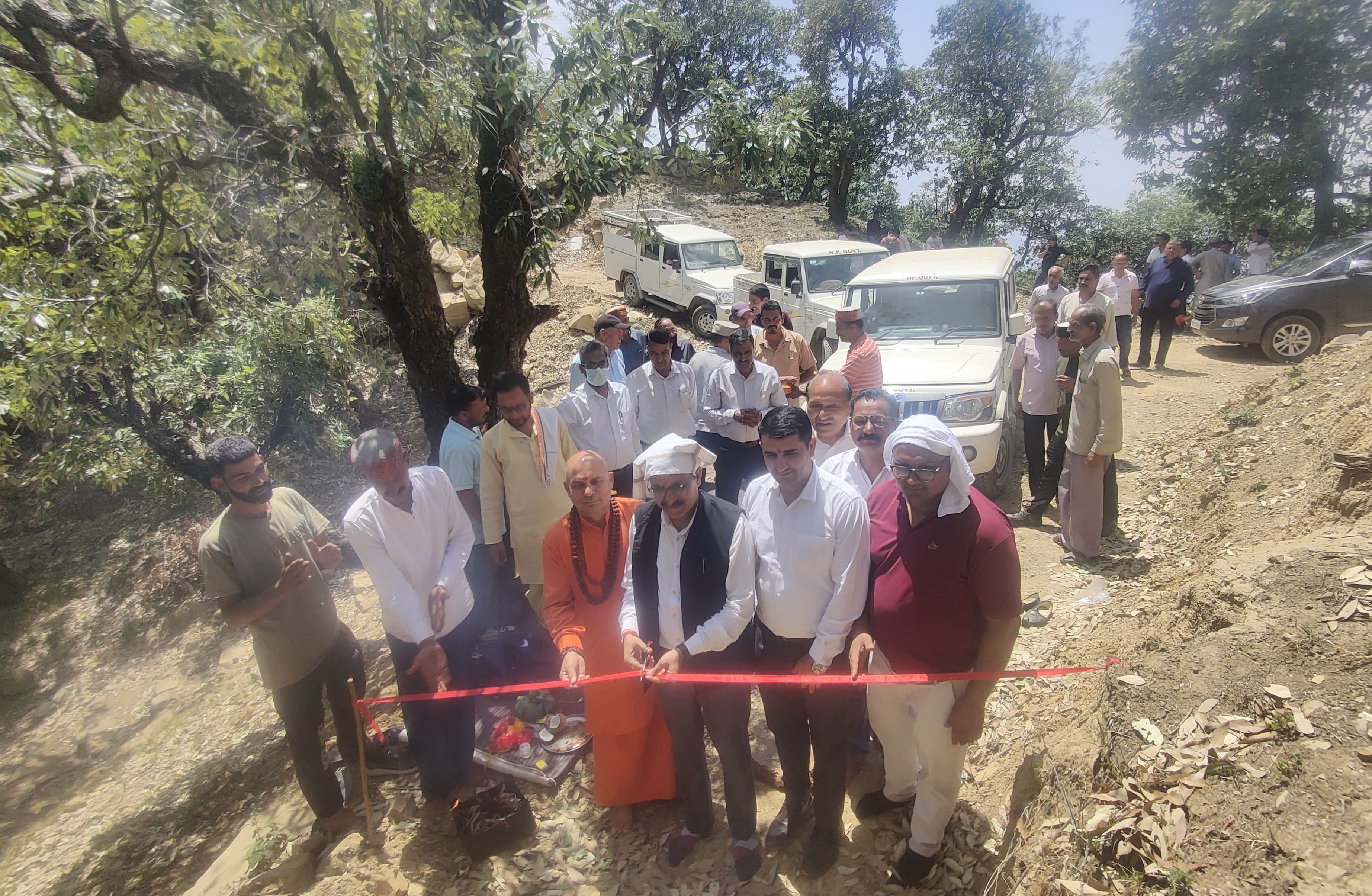 सुरगणी माता मंदिर और सड़क का भव्य उद्घाटन, जीवन ठाकुर ने की शिरकत