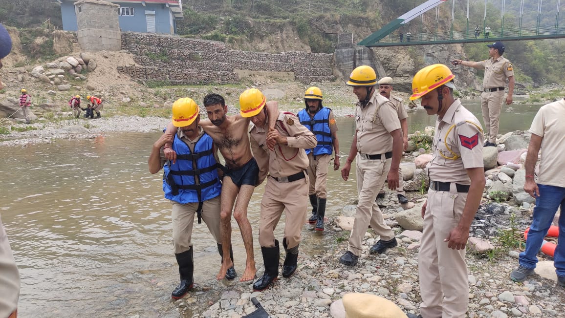 धर्मपुर में फ्लैश फ्लड पर मेगा मॉक ड्रिल का सफल आयोजन