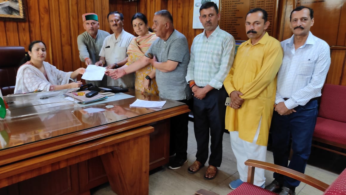 विकासखंड संगड़ाह में जिला परिषद के तीनों वार्डों को रखा जाए यथावत : नारायण सिंह