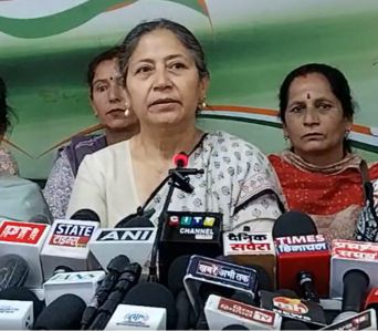 महिला आरक्षण पर गुमराह कर रही केंद्र सरकार, चलाएंगे पोस्टकार्ड अभियान : जैनब चंदेल 