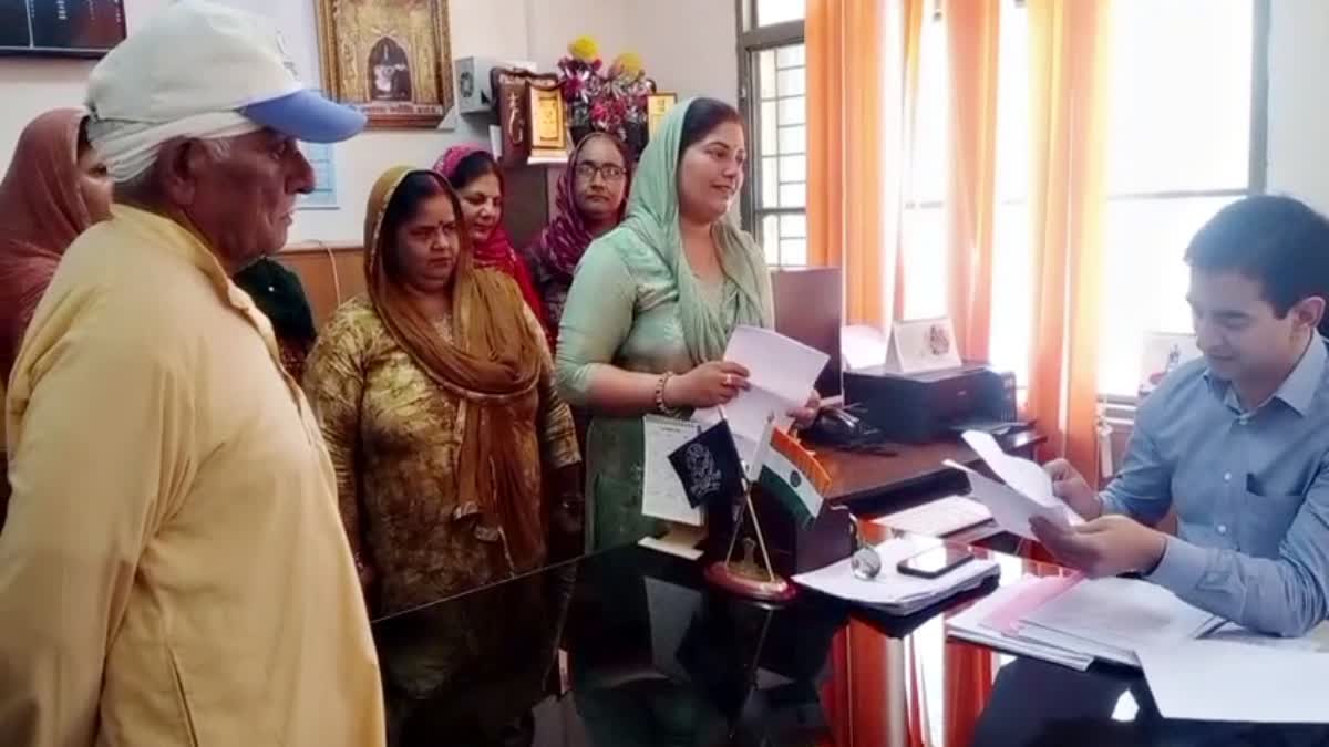 कांगड़ा में पंचायत पुनर्गठन का विरोध, ग्रामीणों ने दी चुनाव बहिष...