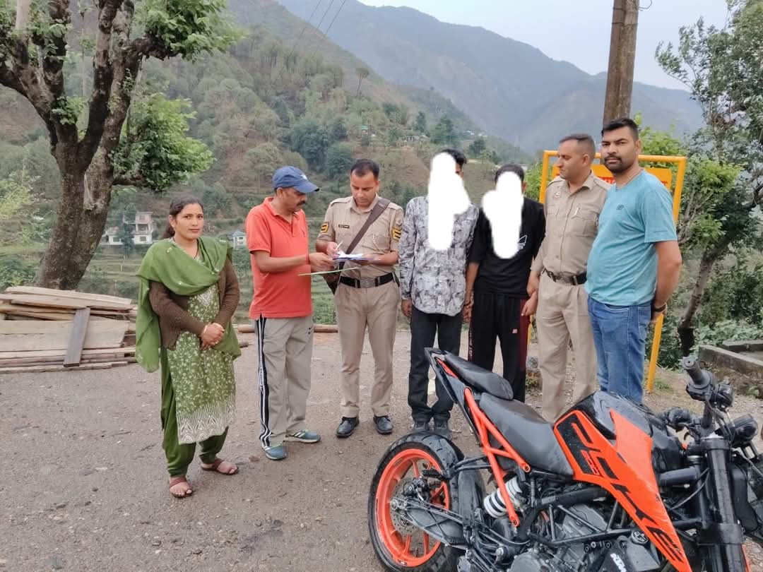 गलू में पुलिस को बड़ी कामयाबी, दो युवक 3.29 ग्राम चिट्टे सहित गिरफ्तार