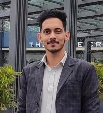 दिव्यम ठाकुर ने पास की सीए की कठिन परीक्षा, पिता का सपना किया साकार