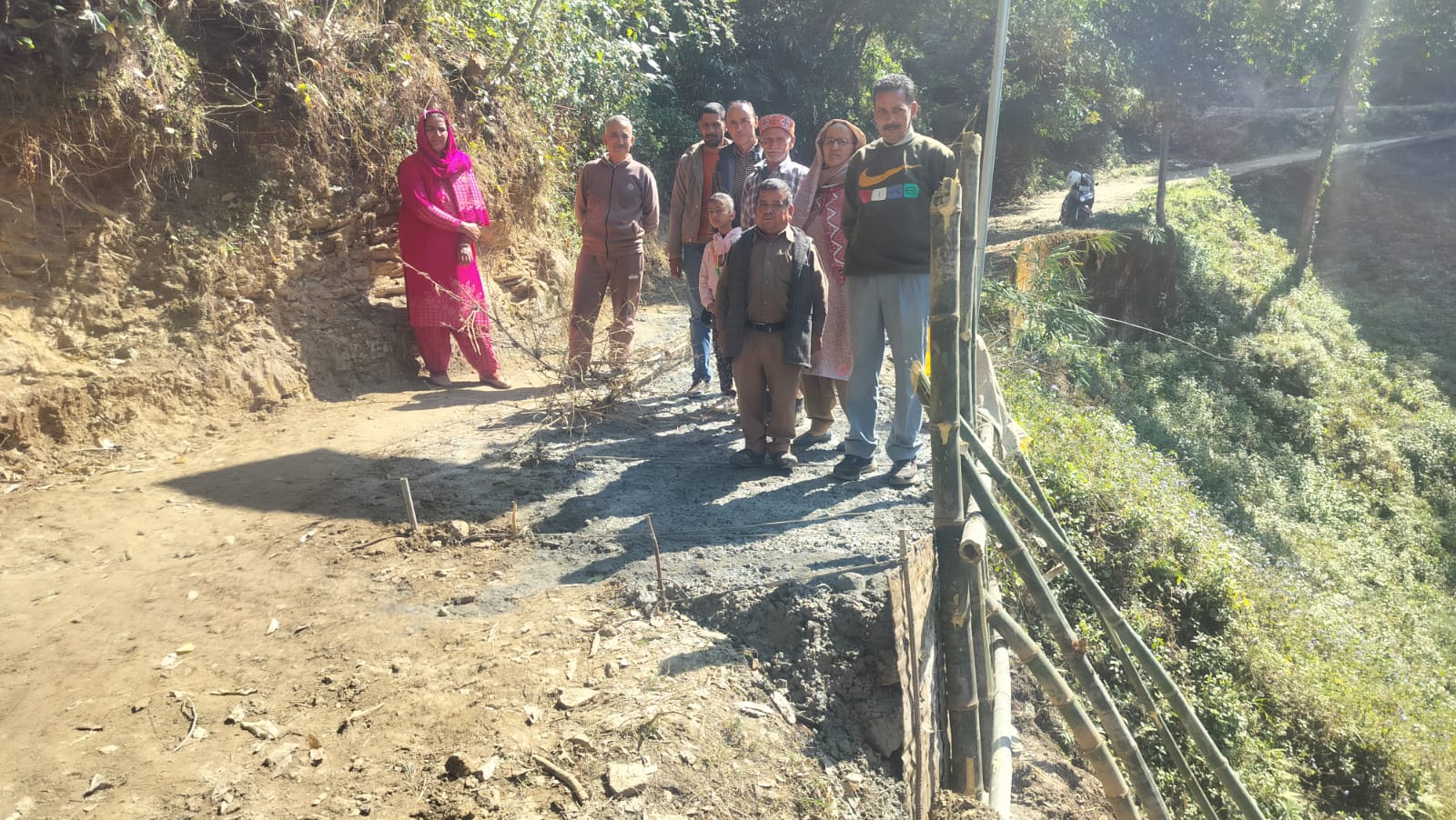 नगर निगम से नाराज है कल्हयार गांव के वाशिंदे