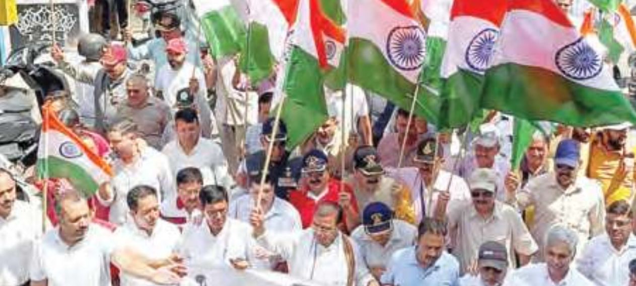 भारत माता की जय के नारों से गूंजा पालमपुर