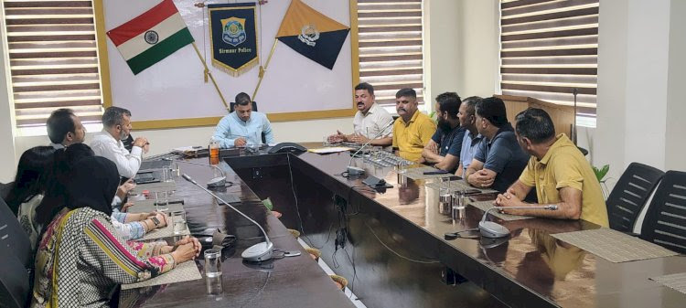 रोड सेफ्टी क्लब की बैठक उप पुलिस अधीक्षक की अध्यक्षता में सम्पन्न