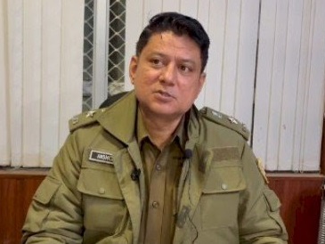 रोनहाट में चाय की दुकान से पकड़ी 62 ग्राम चरस, पुलिस ने धरा आरोपी