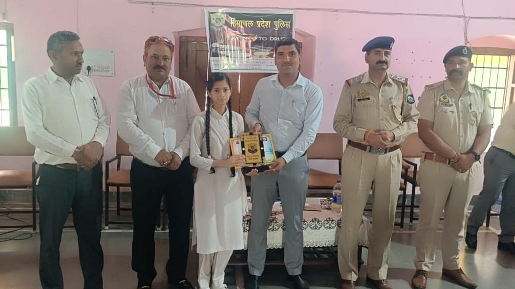 सुंदरनगर में ड्रग जागरूकता अभियान के अंतर्गत कार्यक्रम आयोजित