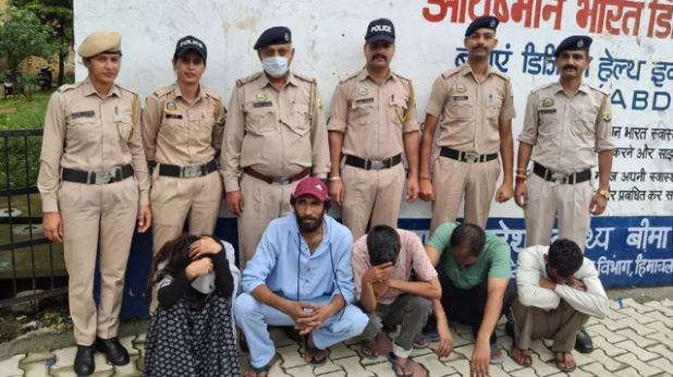 बिलासपुर: रिहायशी मकान में चल रहा था चिट्टे का गोरखधंधा, महिला समेत 5 लोग गिरफ्तार